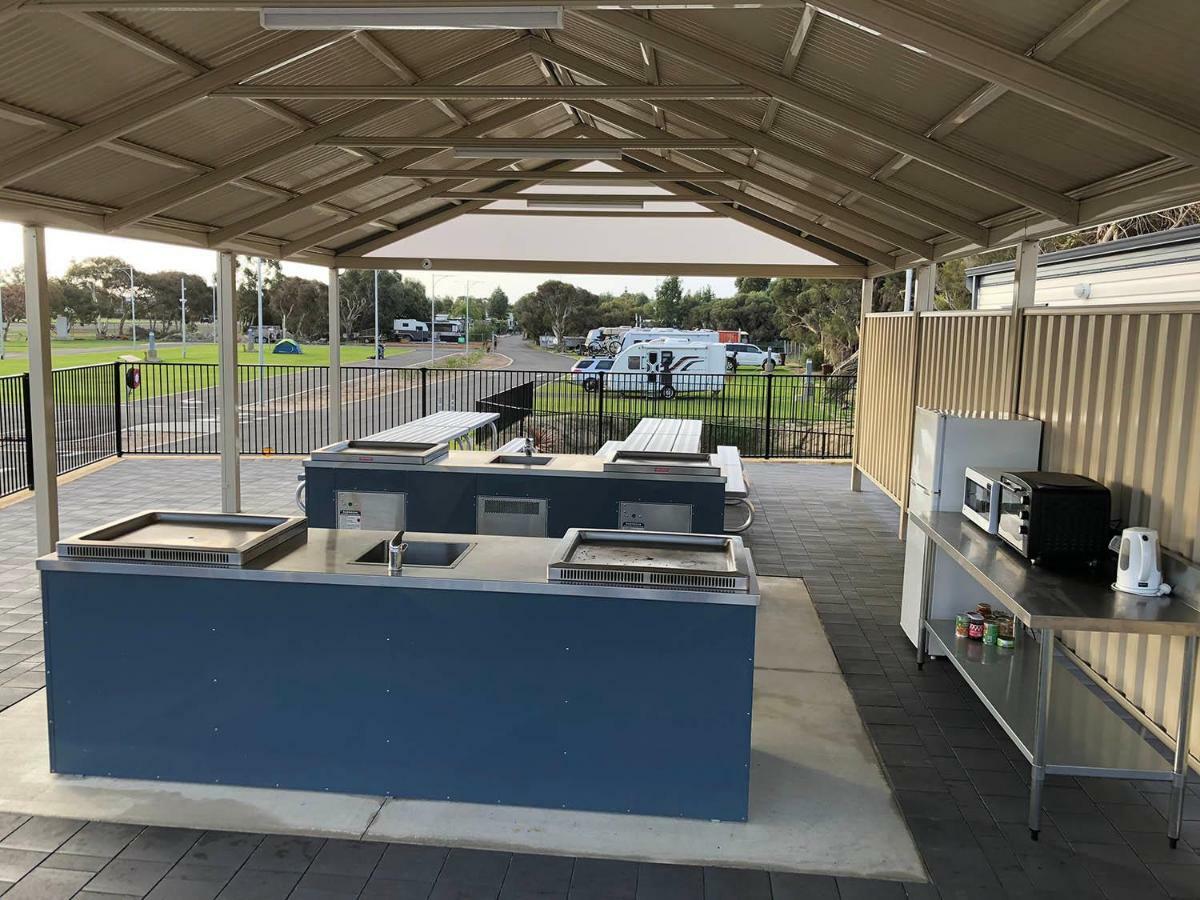 Big4 Bunbury Riverside Holiday Park Eaton Extérieur photo